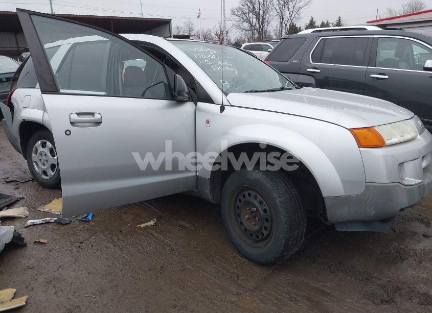 2005 Saturn Vue 4 CYL (VIN 5GZCZ33D95S830599) main photo