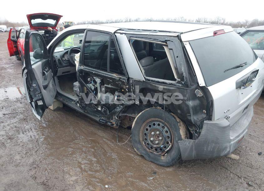 Photo 14 of 2005 Saturn Vue 4 CYL (VIN 5GZCZ33D95S830599)