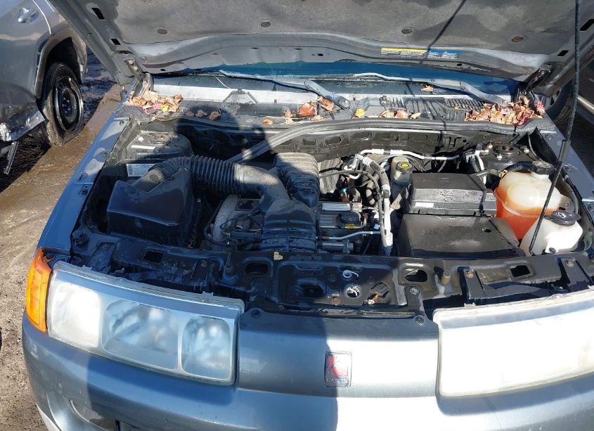 Photo 10 of 2005 Saturn Vue 4 CYL (VIN 5GZCZ33D95S833583)