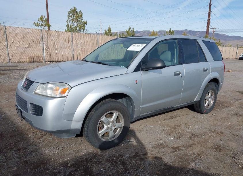 Photo 2 of 2007 Saturn Vue 4 CYL (VIN 5GZCZ33DX7S800868)