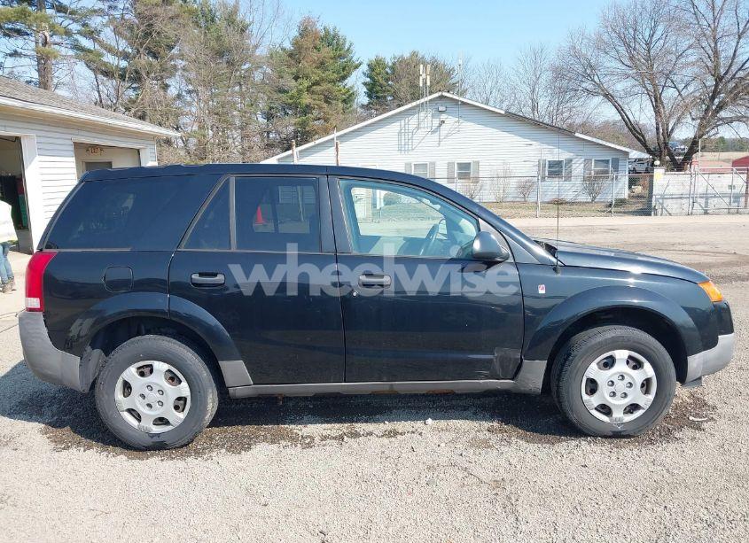 Photo 13 of 2004 Saturn Vue 4 CYL (VIN 5GZCZ43D24S803314)