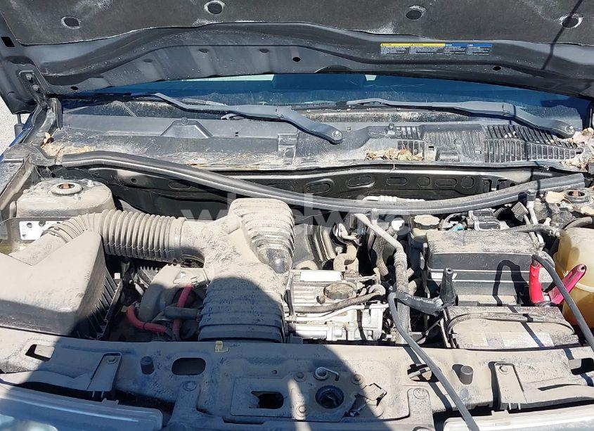 Photo 10 of 2003 Saturn Vue 4 CYL (VIN 5GZCZ43D63S868293)