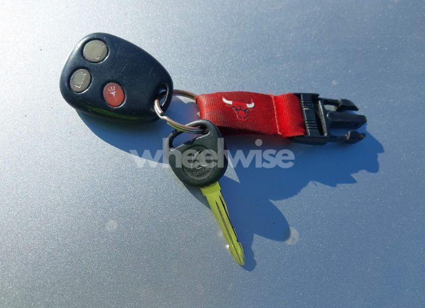 Photo 11 of 2003 Saturn Vue 4 CYL (VIN 5GZCZ43D63S868293)