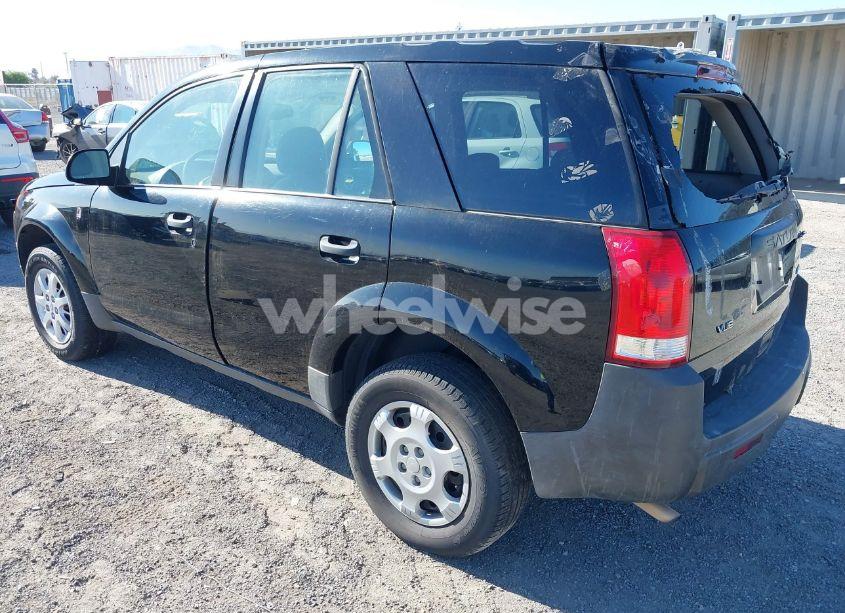 Photo 3 of 2003 Saturn Vue 4 CYL (VIN 5GZCZ43D63S868293)