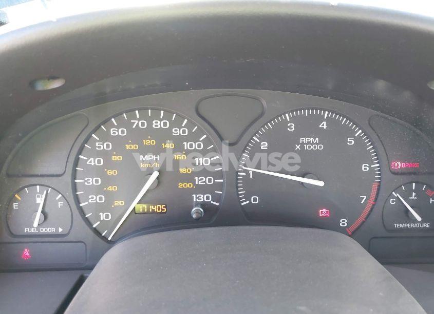 Photo 7 of 2003 Saturn Vue 4 CYL (VIN 5GZCZ43D63S868293)