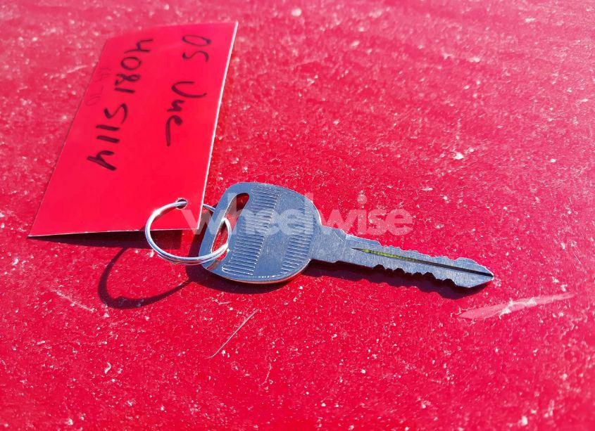 Photo 11 of 2005 Saturn Vue V6 (VIN 5GZCZ53425S820394)