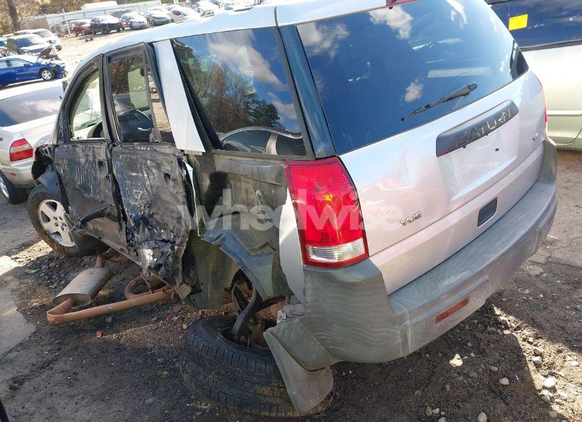 Photo 3 of 2005 Saturn Vue V6 (VIN 5GZCZ53435S839150)