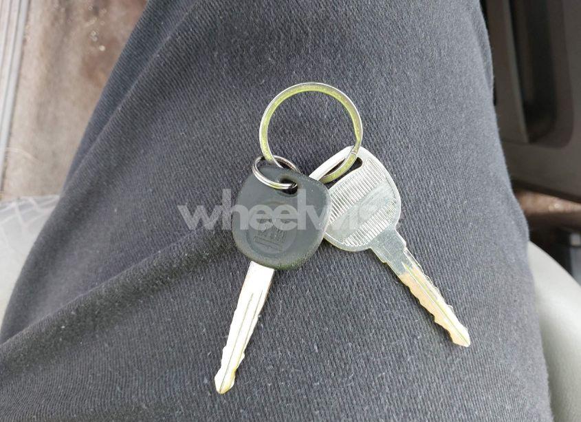 Photo 11 of 2007 Saturn Vue V6 (VIN 5GZCZ53437S865346)