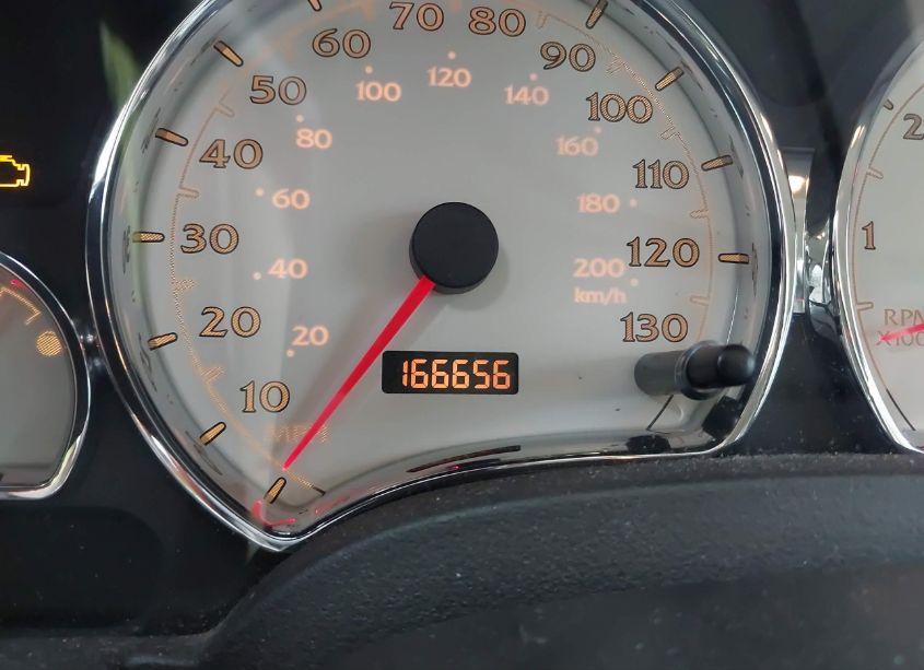 Photo 15 of 2005 Saturn Vue V6 (VIN 5GZCZ53475S811870)