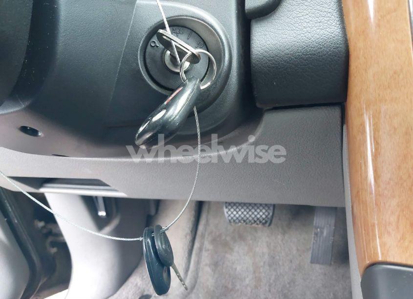 Photo 11 of 2006 Saturn Vue V6 (VIN 5GZCZ53476S832848)