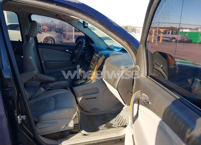 Photo 5 of 2007 Saturn Vue V6 (VIN 5GZCZ53487S846291)