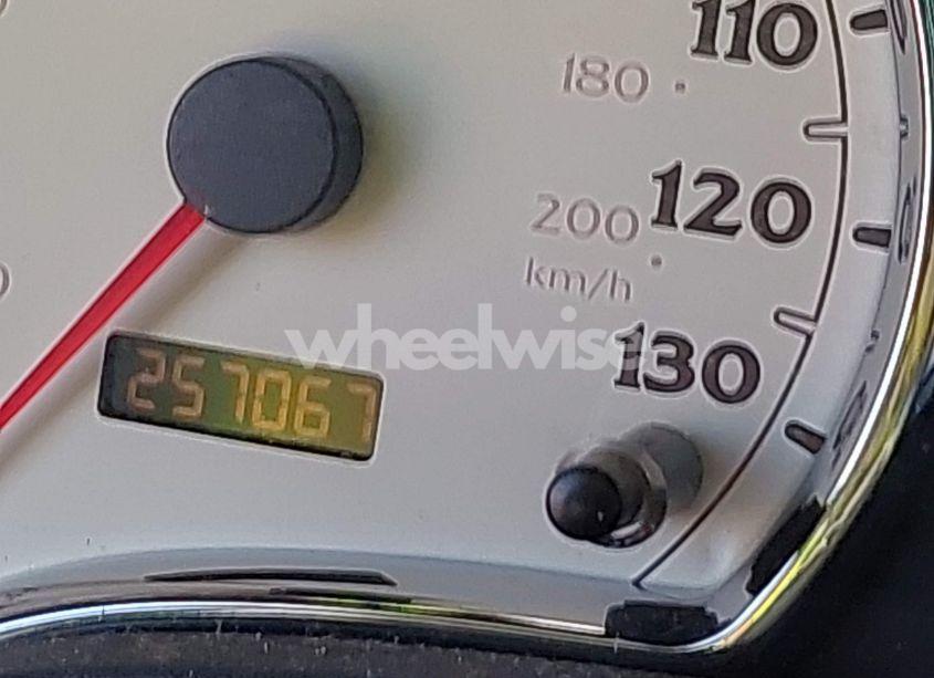 Photo 7 of 2005 Saturn Vue V6 (VIN 5GZCZ53495S807707)