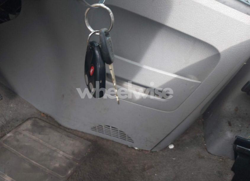 Photo 11 of 2007 Saturn Vue V6 (VIN 5GZCZ534X7S877414)