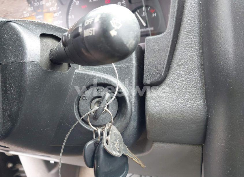 Photo 11 of 2003 Saturn Vue V6 (VIN 5GZCZ53B23S889856)