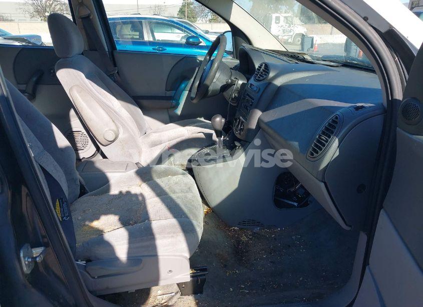 Photo 5 of 2003 Saturn Vue V6 (VIN 5GZCZ53B53S858441)