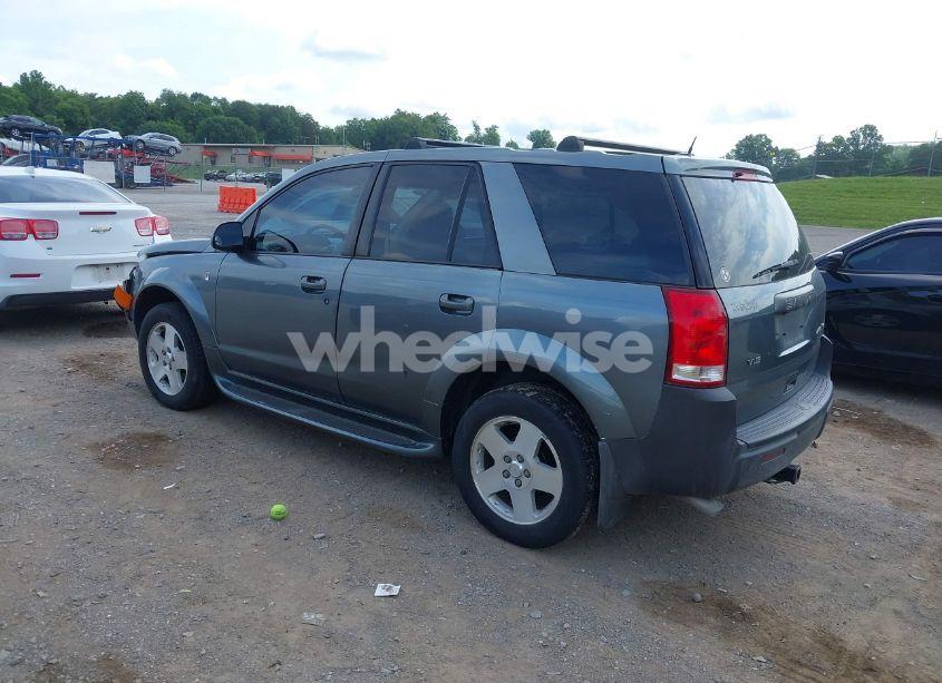 Photo 3 of 2005 Saturn Vue V6 (VIN 5GZCZ63445S848736)