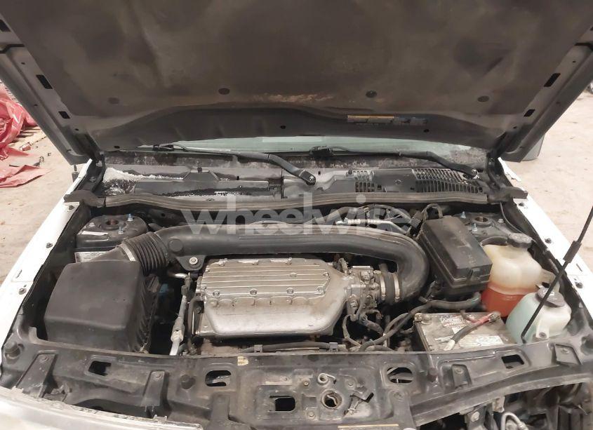 Photo 10 of 2005 Saturn Vue V6 (VIN 5GZCZ63445S870686)