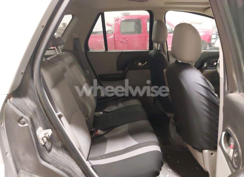 Photo 8 of 2005 Saturn Vue V6 (VIN 5GZCZ63445S870686)