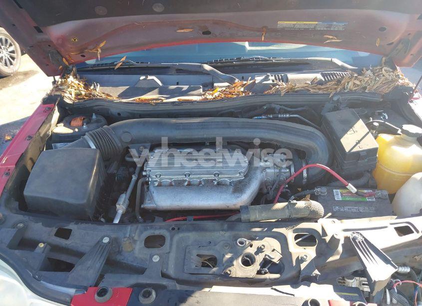 Photo 10 of 2006 Saturn Vue N/A (VIN 5GZCZ63446S883438)