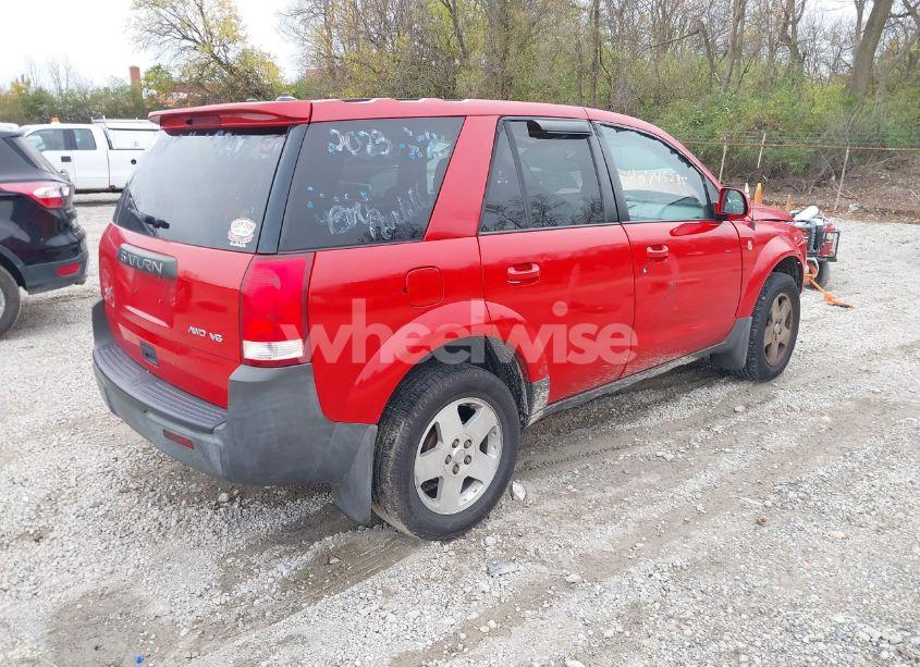 Photo 4 of 2005 Saturn Vue N/A (VIN 5GZCZ63455S851449)