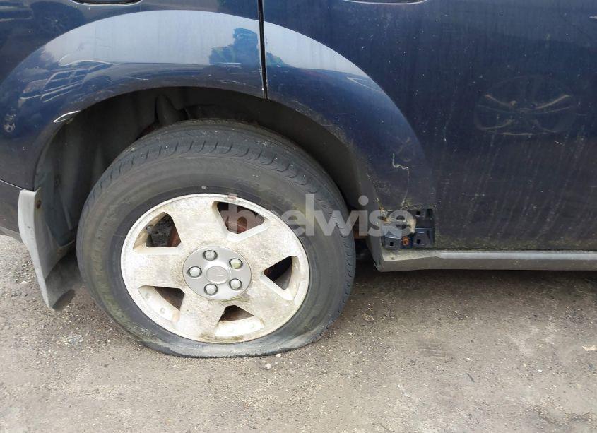 Photo 6 of 2007 Saturn Vue V6 (VIN 5GZCZ63457S818051)