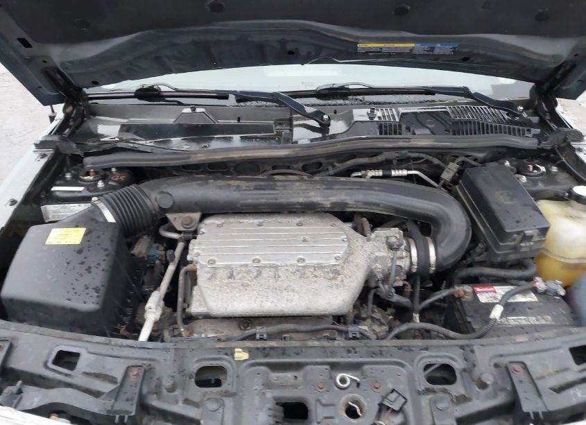 Photo 10 of 2005 Saturn Vue V6 (VIN 5GZCZ63475S853686)