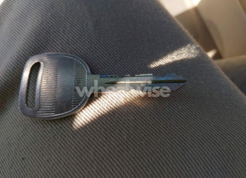 Photo 11 of 2006 Saturn Vue V6 (VIN 5GZCZ63486S826353)