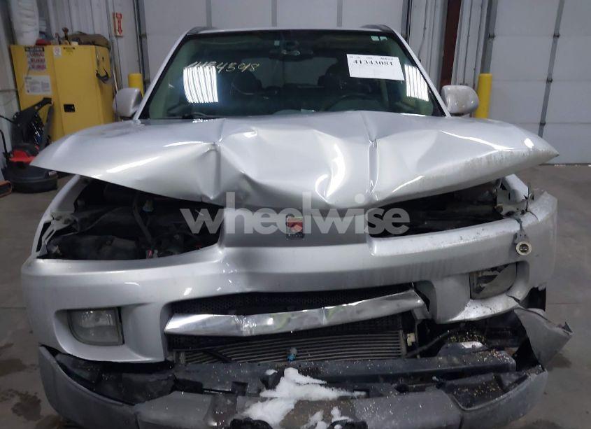 Photo 12 of 2005 Saturn Vue V6 (VIN 5GZCZ634X5S806183)