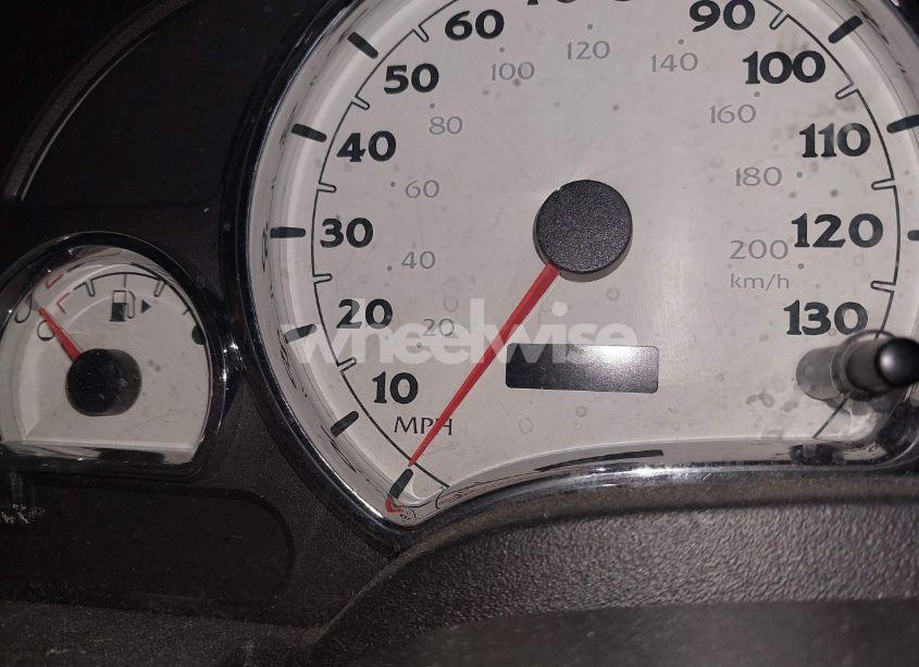 Photo 15 of 2005 Saturn Vue V6 (VIN 5GZCZ634X5S806183)