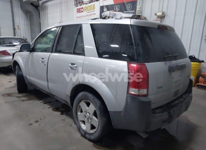 Photo 3 of 2005 Saturn Vue V6 (VIN 5GZCZ634X5S806183)
