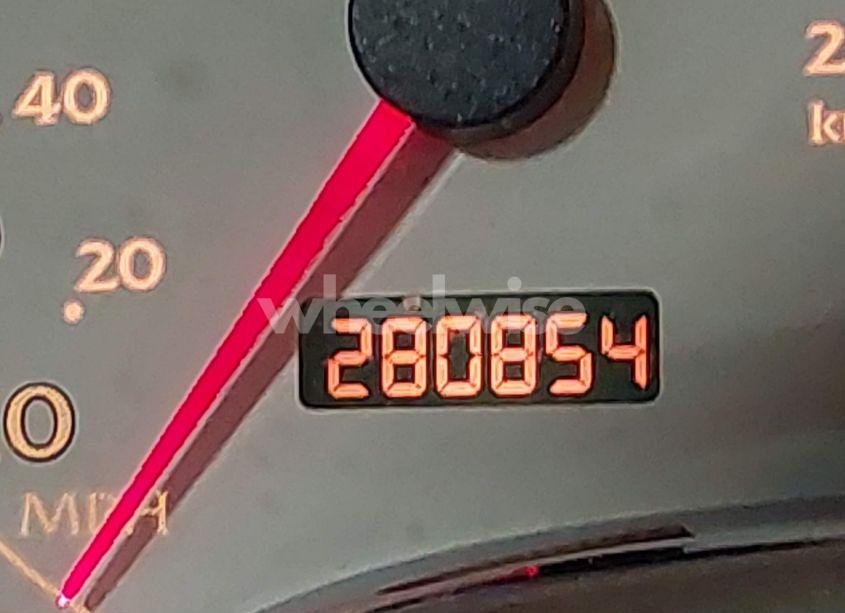 Photo 15 of 2005 Saturn Vue V6 (VIN 5GZCZ634X5S812114)