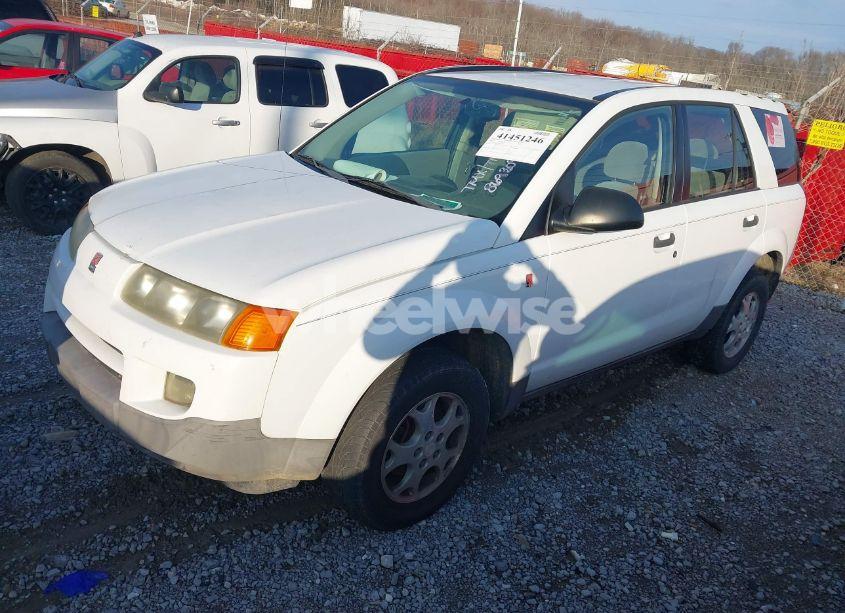 Photo 2 of 2003 Saturn Vue V6 (VIN 5GZCZ63B83S869309)
