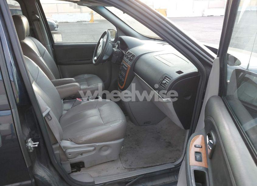 Photo 5 of 2006 Saturn Relay 2 (VIN 5GZDV03L26D173625)