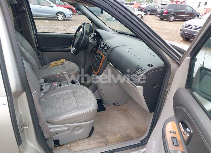 Photo 5 of 2006 Saturn Relay 2 (VIN 5GZDV03L86D153248)