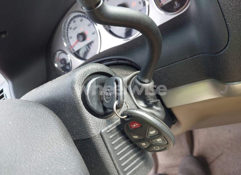 Photo 11 of 2005 Saturn Relay FWD (VIN 5GZDV23L05D230110)