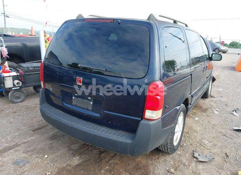 Photo 4 of 2005 Saturn Relay FWD (VIN 5GZDV23L05D230110)