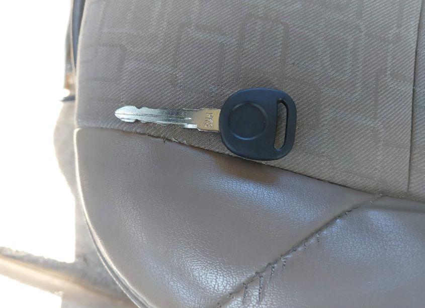 Photo 11 of 2005 Saturn Relay FWD (VIN 5GZDV23L65D182337)