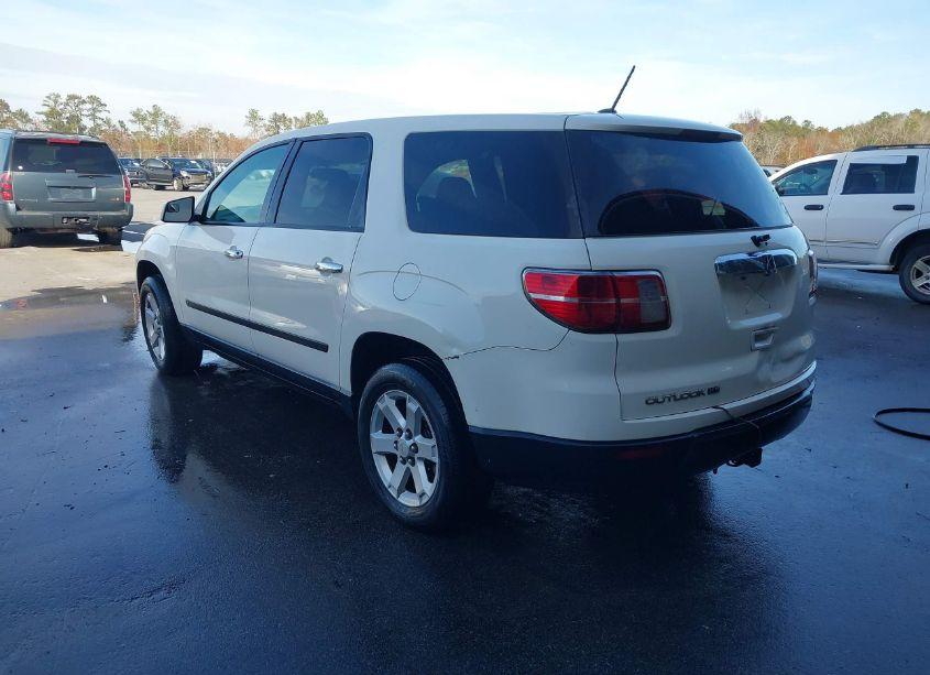 Photo 3 of 2007 Saturn Outlook XE (VIN 5GZER13727J135980)