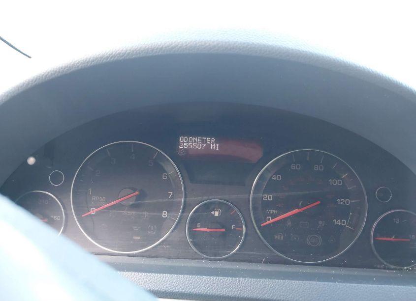 Photo 7 of 2007 Saturn Outlook XE (VIN 5GZER13727J135980)