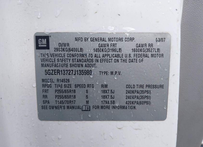 Photo 9 of 2007 Saturn Outlook XE (VIN 5GZER13727J135980)