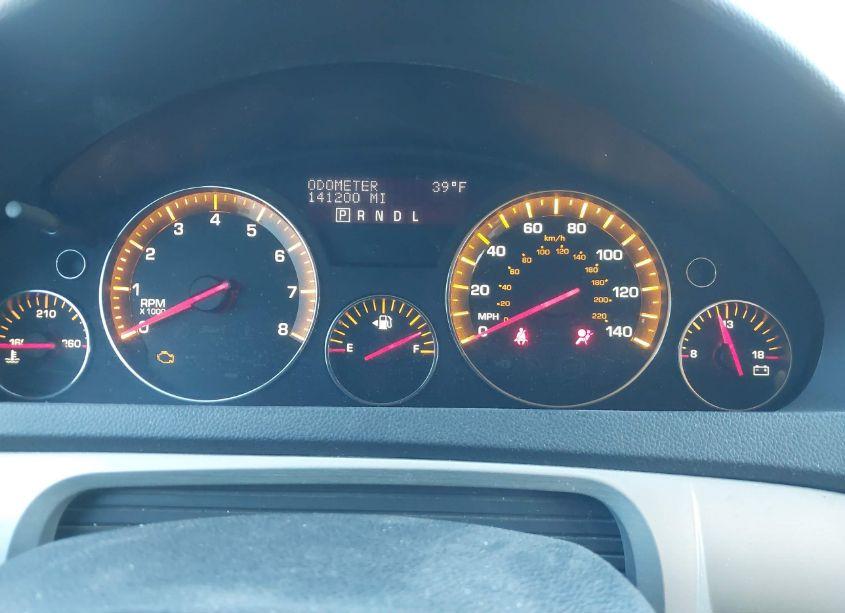 Photo 7 of 2008 Saturn Outlook XE (VIN 5GZER13748J203150)