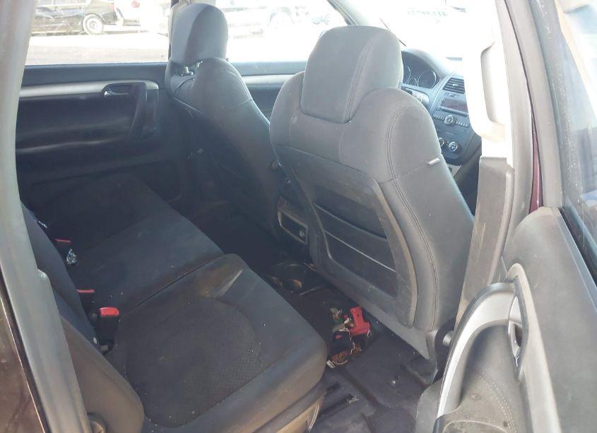 Photo 8 of 2008 Saturn Outlook XE (VIN 5GZER13778J190300)