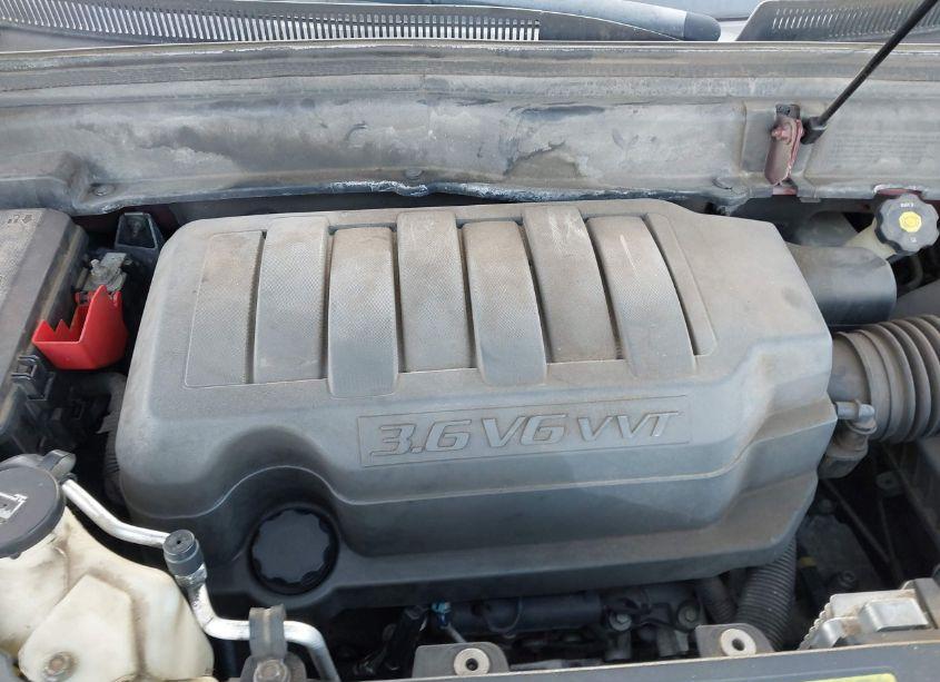 Photo 10 of 2008 Saturn Outlook XE (VIN 5GZER13778J304540)