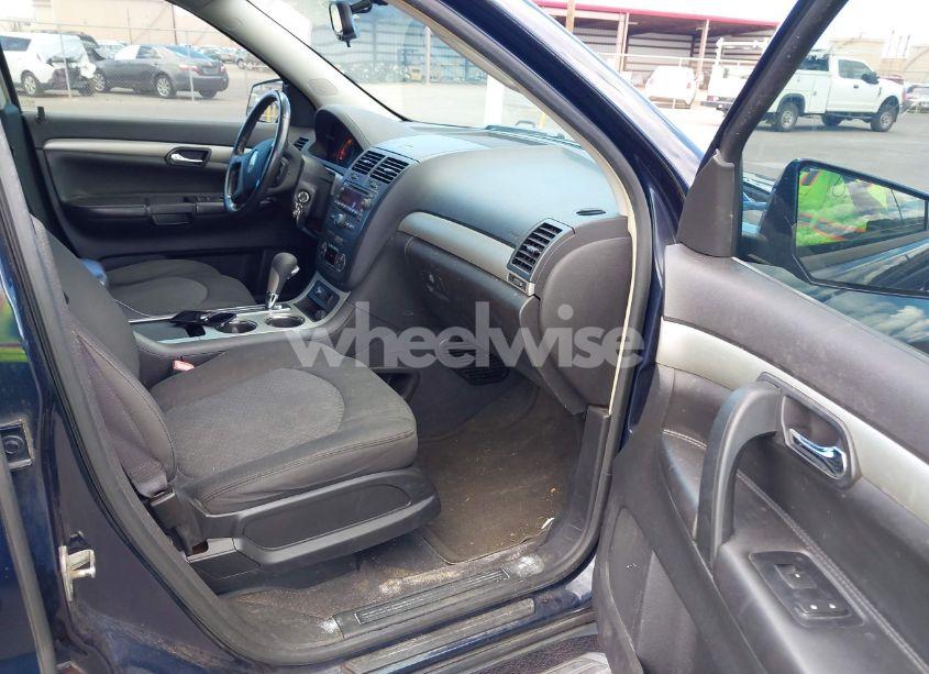 Photo 5 of 2009 Saturn Outlook XE (VIN 5GZER13D99J185140)