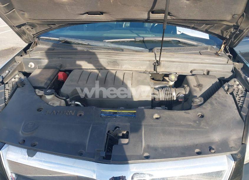 Photo 10 of 2008 Saturn Outlook XR (VIN 5GZER23718J201586)