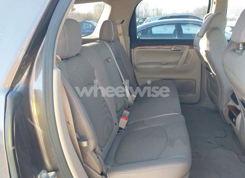 Photo 8 of 2008 Saturn Outlook XR (VIN 5GZER23748J127564)