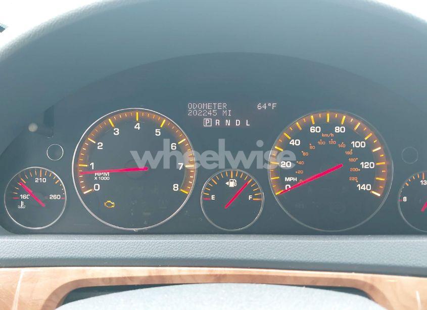 Photo 7 of 2007 Saturn Outlook XR (VIN 5GZER23777J172822)