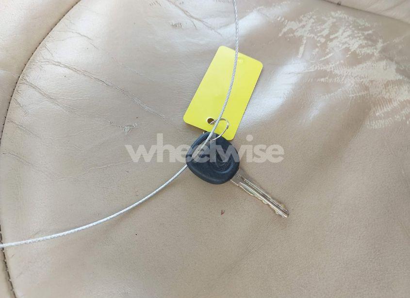 Photo 11 of 2008 Saturn Outlook XR (VIN 5GZER23778J285381)