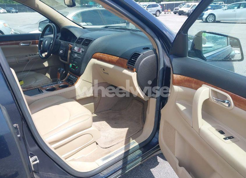 Photo 5 of 2008 Saturn Outlook XR (VIN 5GZER23778J285381)