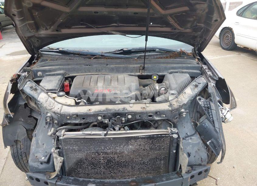 Photo 10 of 2007 Saturn Outlook XR (VIN 5GZER237X7J171339)